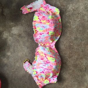 34 D Victoria's Secret Bikini top