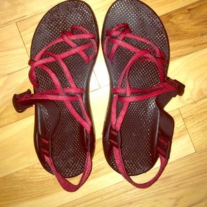 Chacos!