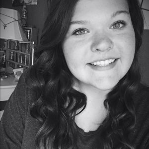 Meet your Posher, Heidi