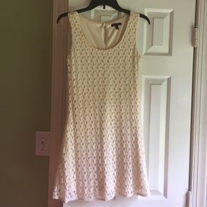 Off white lace dress small
