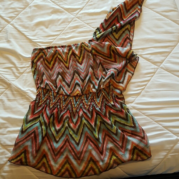 One Shoulder Top