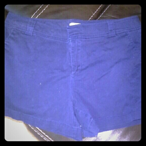 New York and Company navy blue shorts like new!