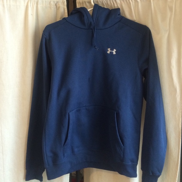 Under Armour sweatshirt