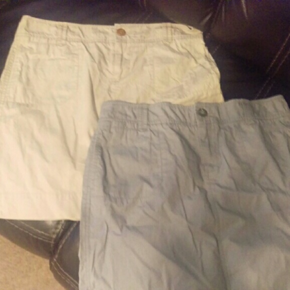 Old Navy size 8 skirts - Picture 1 of 1