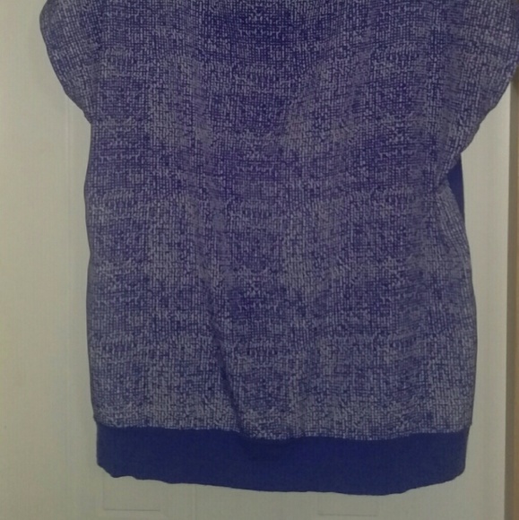 New York and Company size large nice top - Picture 2 of 3