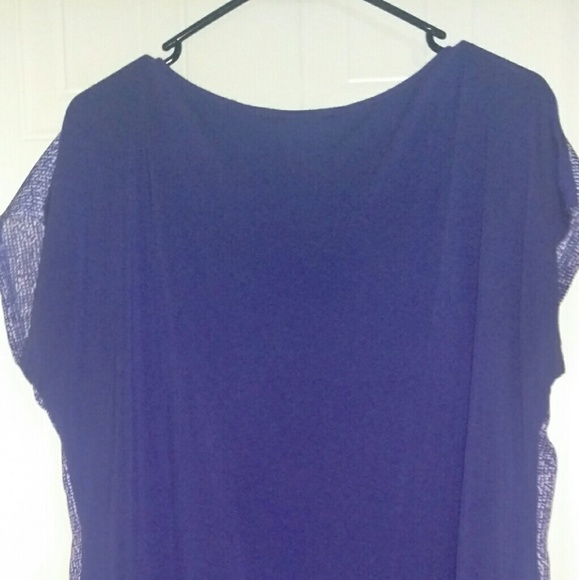 New York and Company size large nice top - Picture 3 of 3