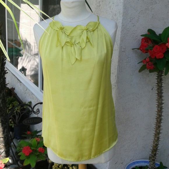 Cute top. Size S.