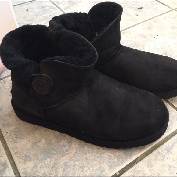 Black Ugg Boots