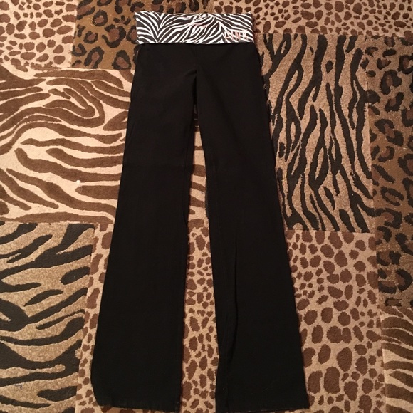 Boot cut style yoga pants