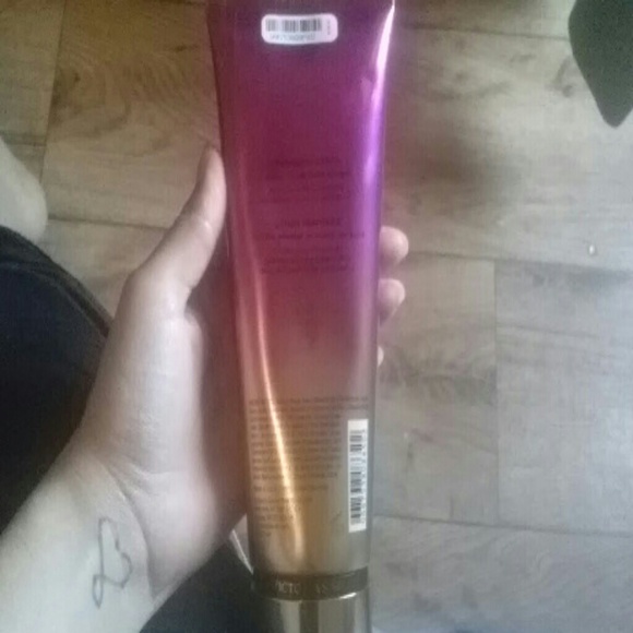 Love addict fragrance lotion - Picture 2 of 2