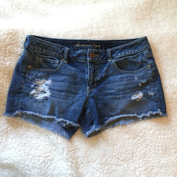 AE shorts