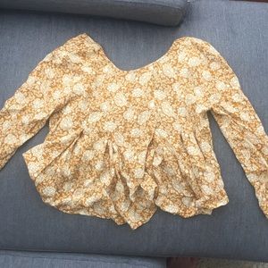 Flowered long sleeve crop top