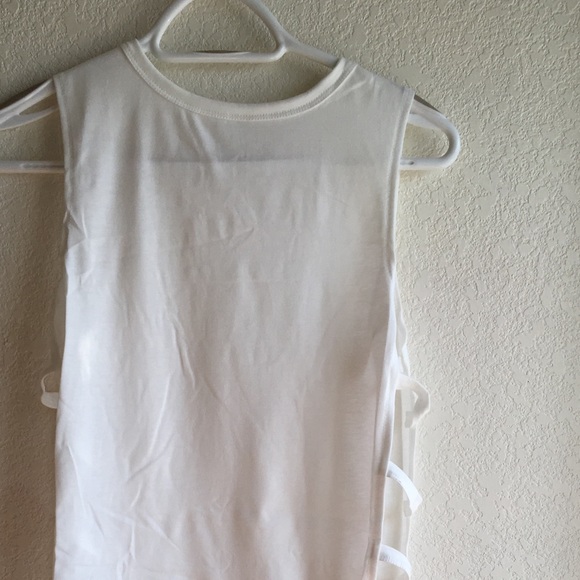 White Sexy Cotton Top, - Picture 3 of 4