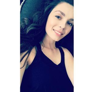 Meet your Posher, Tiara