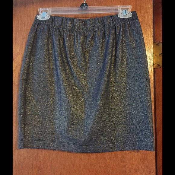 Cute Mini Skirt - Picture 3 of 3