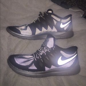 Nike Free 5.0 reflective water repel