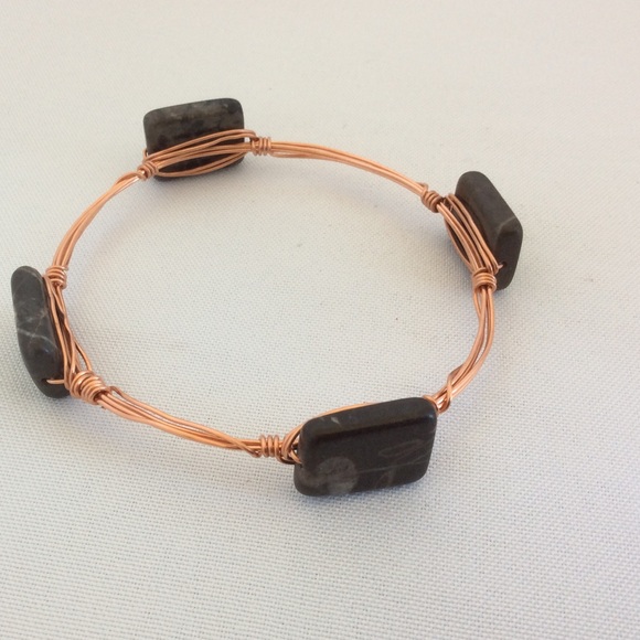 GIFTED 💜HOST PICK💜Copper & Stone Bangle Bracelet - Picture 2 of 3