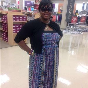 Meet your Posher, Fatima