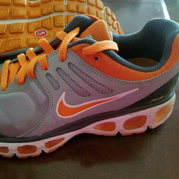 Nike Tennis shoes