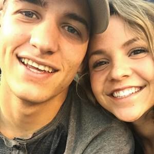 Meet your Posher, Sydney