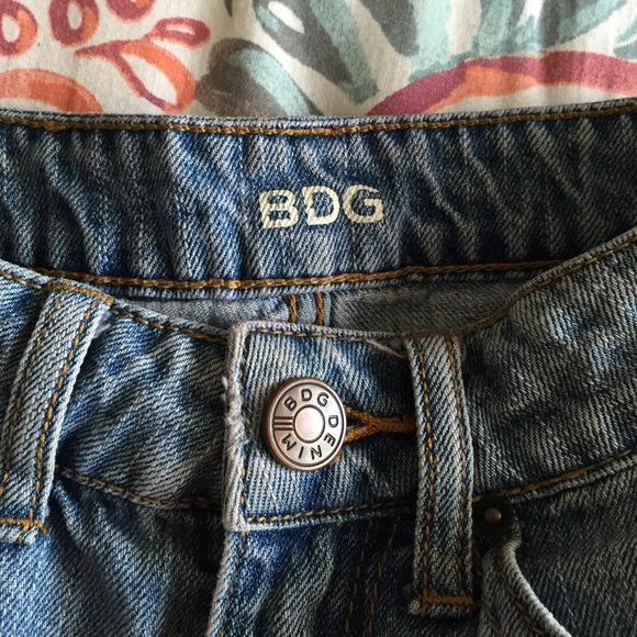 BDG High Rise Shorts - Picture 2 of 3