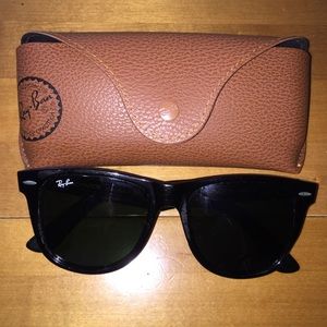 Ray ban Black Wayfarers