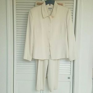 Off White Pantsuit