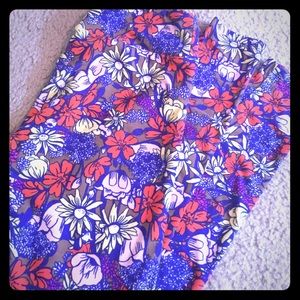 OS Lularoe floral leggings!