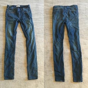 Medium wash free people jeans