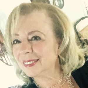 Meet your Posher, Francine