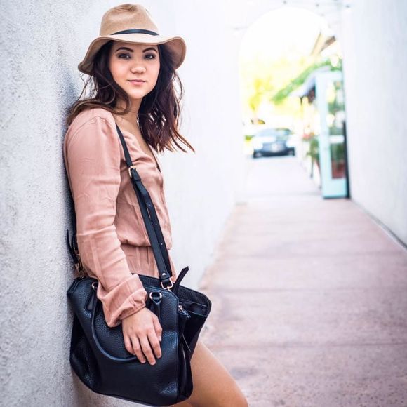 Meet your Posher, Jenny