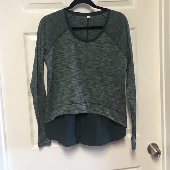 Lululemon athletic long sleeve top