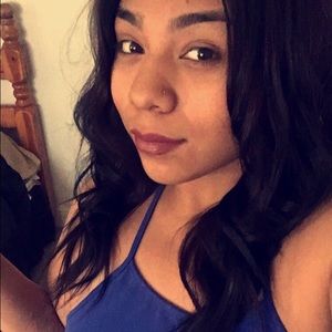 Meet your Posher, Aracely