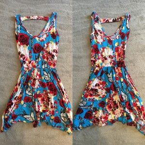 Hot topic patterned sun dress