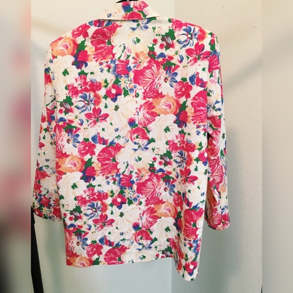 Floral Blazer - Picture 3 of 3