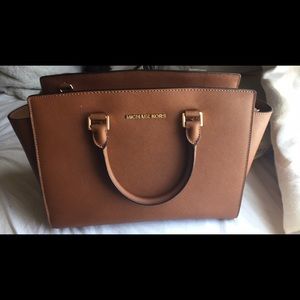 Michael Kors large Selma purse