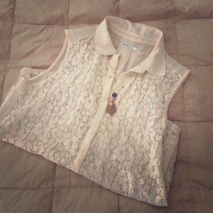 White lace shirt with sheer back