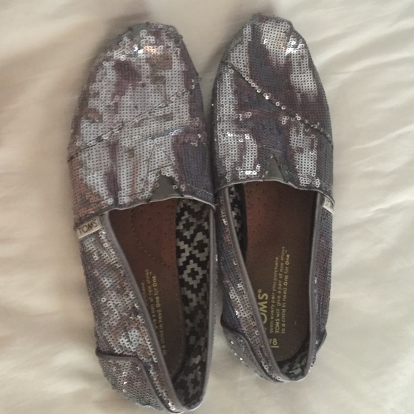 Gunmetal glitter Toms