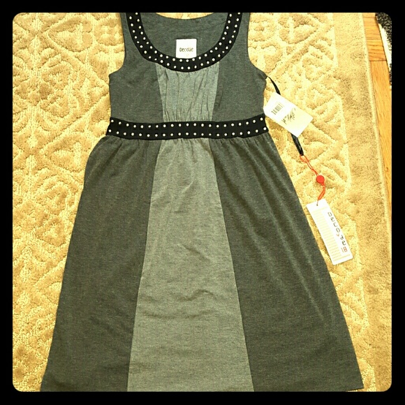 Gray and black sleeveless Decoded 1.8 dress