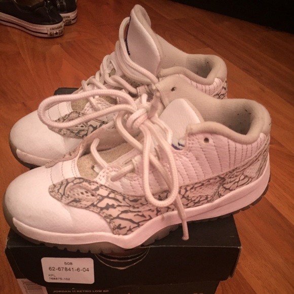 Toddler jordan retro 11s