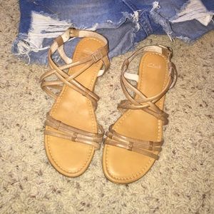 Size 8 strappy sandals!