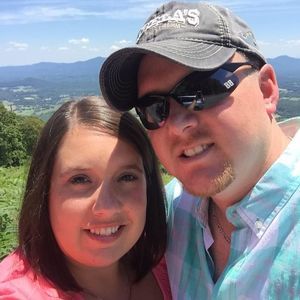 Meet your Posher, Pauline