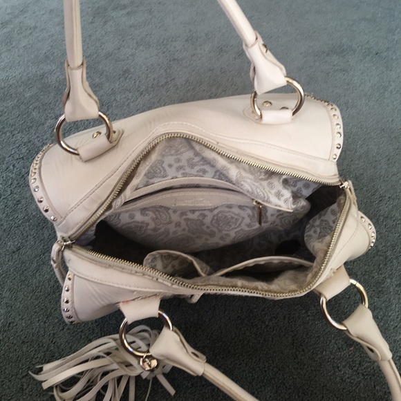 Handbag - Picture 3 of 4