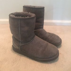Gray Uggs