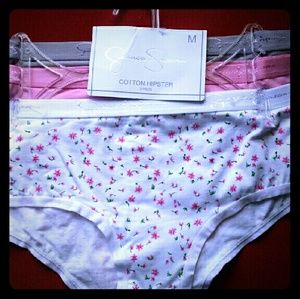 3-pack set of Jessica Simpson Panties