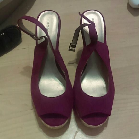 Open toed wedges