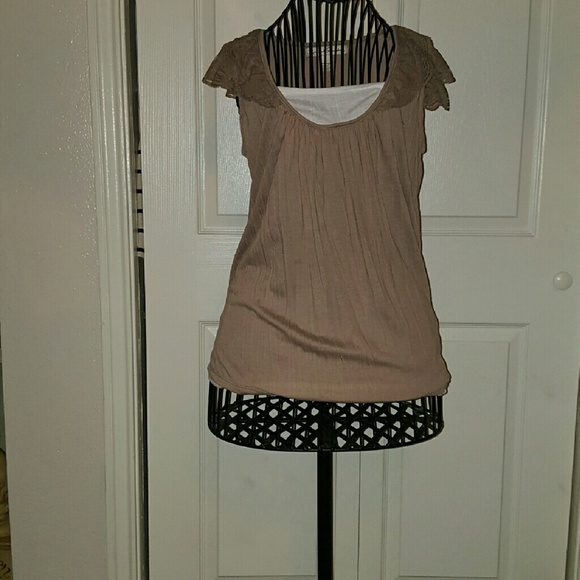 Tan & White Lace Top