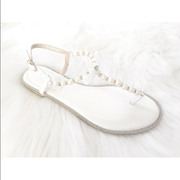 White pearl and rhinestone sandal