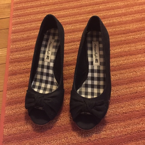 American Eagle Wedges