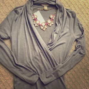 Brand New Banana Republic. Light crossover sweater